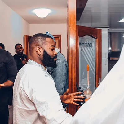 Dave Roelvink pakt zijn gestolen fiets terug