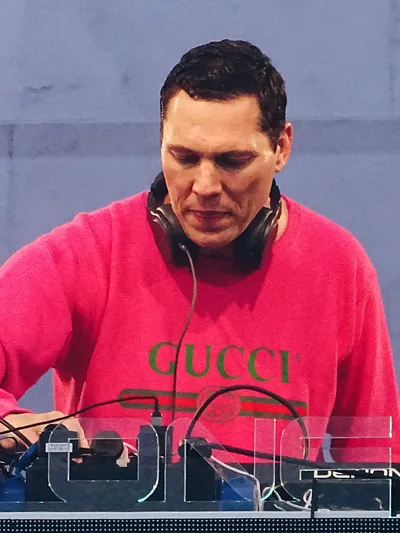 Tiësto