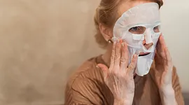 Beste gezichtsmasker voor oudere huid: dit werkt echt