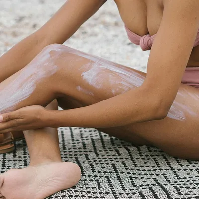 Lente‑skin: waarom je je routine nu al moet aanpassen