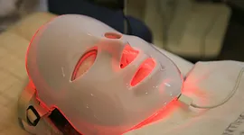 CurrentBody LED masker review: werkt lichttherapie thuis?