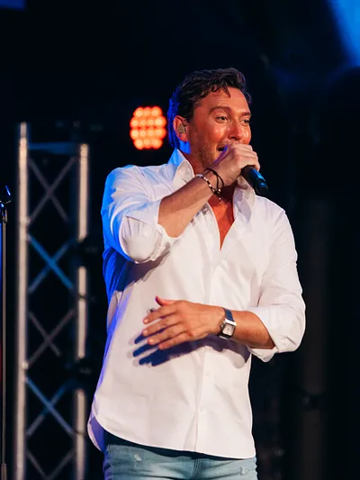 Tino Martin