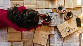 Beste luisterboeken zelfontwikkeling: 7 titels die je echt bijblijven