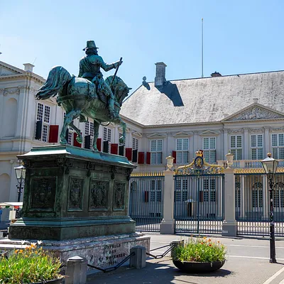 Bram Suijker verkondigt prins Friso in tweede seizoen Máxima