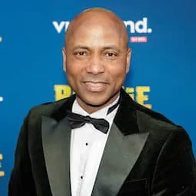 Humberto Tan straalt geluk uit: liefdesleven gaat “heel goed”