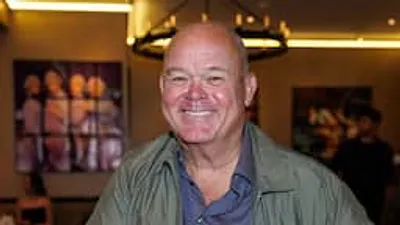 Paul de Leeuw verliest 18 kilo met Mounjaro‑injecties: “Ik loop veel beter”