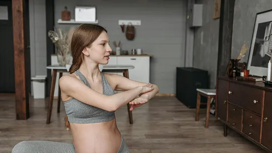 Hip abduction tijdens zwangerschap: mag het en hoe doe je het veilig?