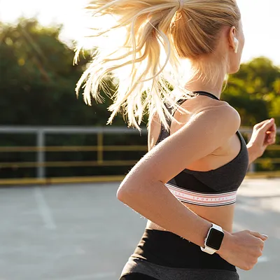 Het ideale trainingsmoment: ochtend of avond, wat past bij jouw doel?