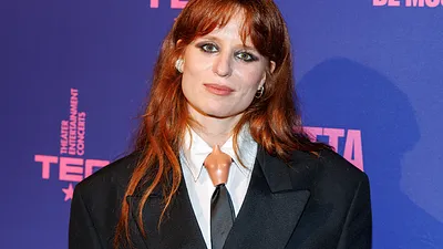 Merol breekt stilletjes door met nieuw feministisch album