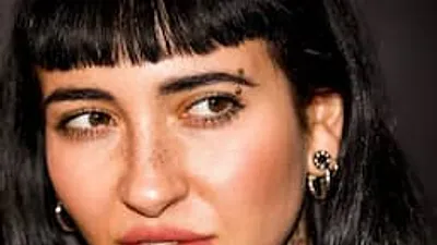Christina Curry onthult zwangerschap: een meisje op komst