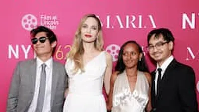 Maddox Jolie-Pitt schropt achternaam Pitt – derde kind volgt zussen