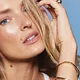 Seaside chic: zo maak je met Pandora‑sieraden je zomerlook compleet