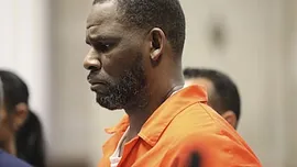 R. Kelly vraagt Trump om gratie: advocaat dient formeel verzoek in