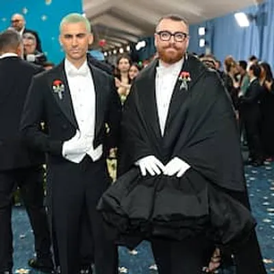 Sam Smith bevestigt verloving met modeontwerper Christian Cowan