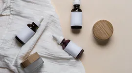 De INCI‑hype ontmaskerd: wat écht werkt en wat alleen glitters is