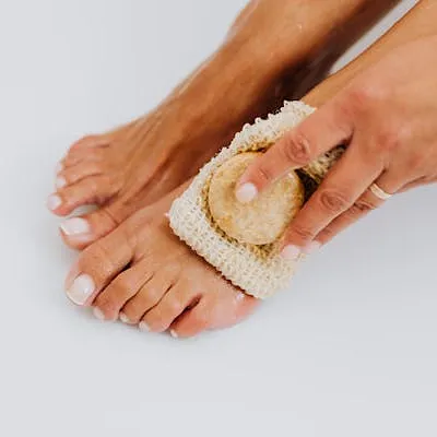 Voetenbad tegen droge voeten: zo maak je het thuis