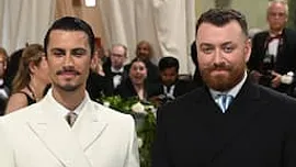 Sam Smith zingt voor het eerst over wederzijdse liefde op nieuwe album Hazel Eyes