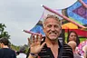 Gordon voegt trouwambtenaar toe aan zijn veelzijdige carrière
