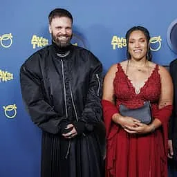 Tim Hofman reageert fel op outfit‑kritiek van Televizier‑Gala