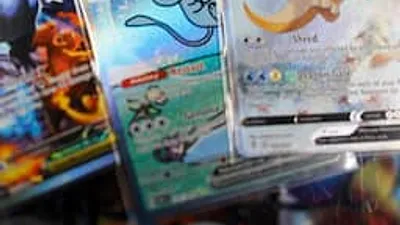 Gepensioneerde schilder wordt miljonair van Pokémonkaarten uit de zolder