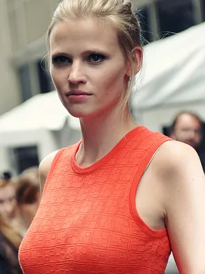Lara Stone
