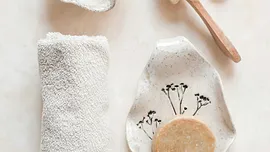 Jeukende blaasjes op handen: oorzaken, behandeling en tips